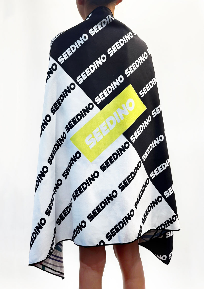 SEEDINO LOGO Classic Black & White Towel